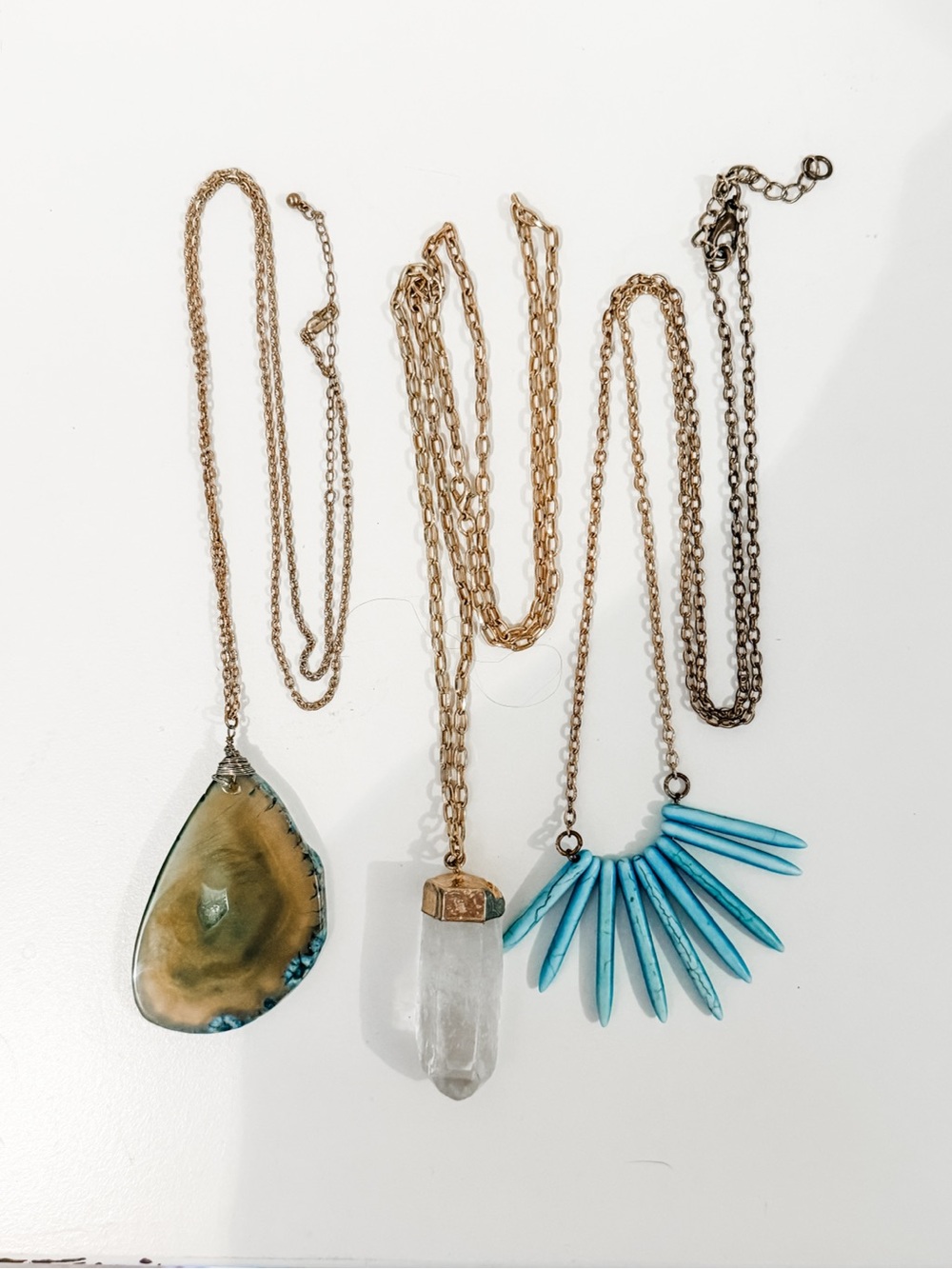 6 trendy long necklaces